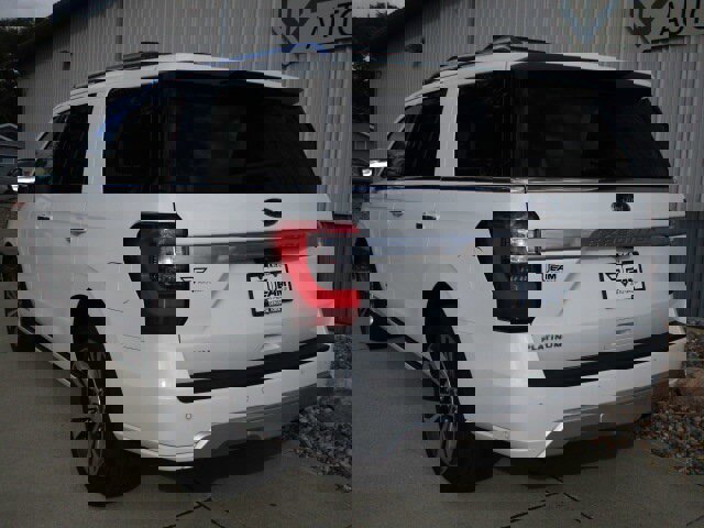 Used 2021 Ford Expedition Platinum image 5