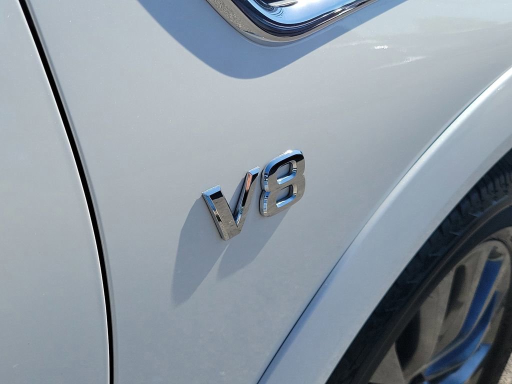 Certified 2022 Nissan Armada Platinum w/ Captain's Chairs Package image 13