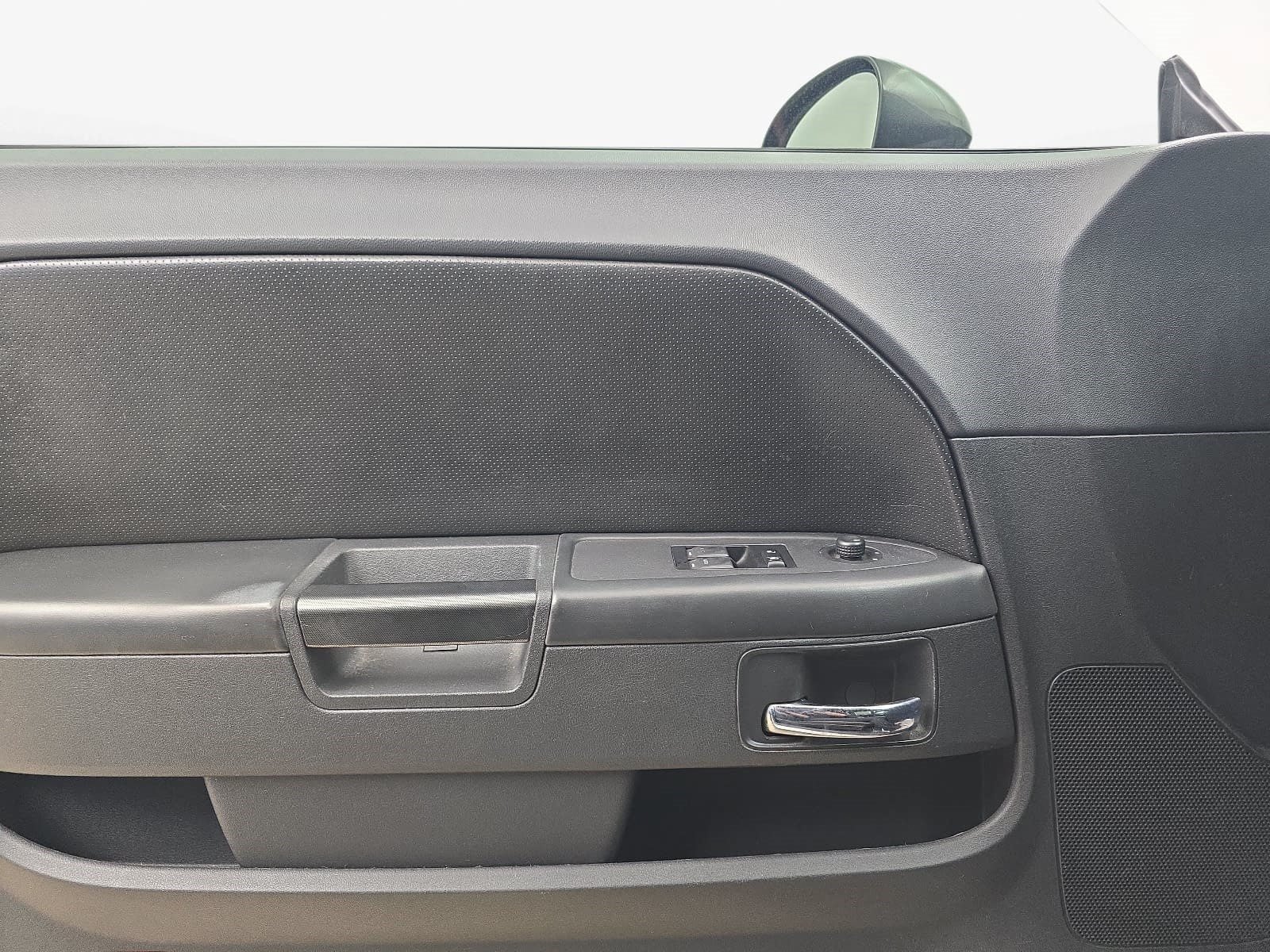 Used 2013 Dodge Challenger SXT Plus RWD image 23