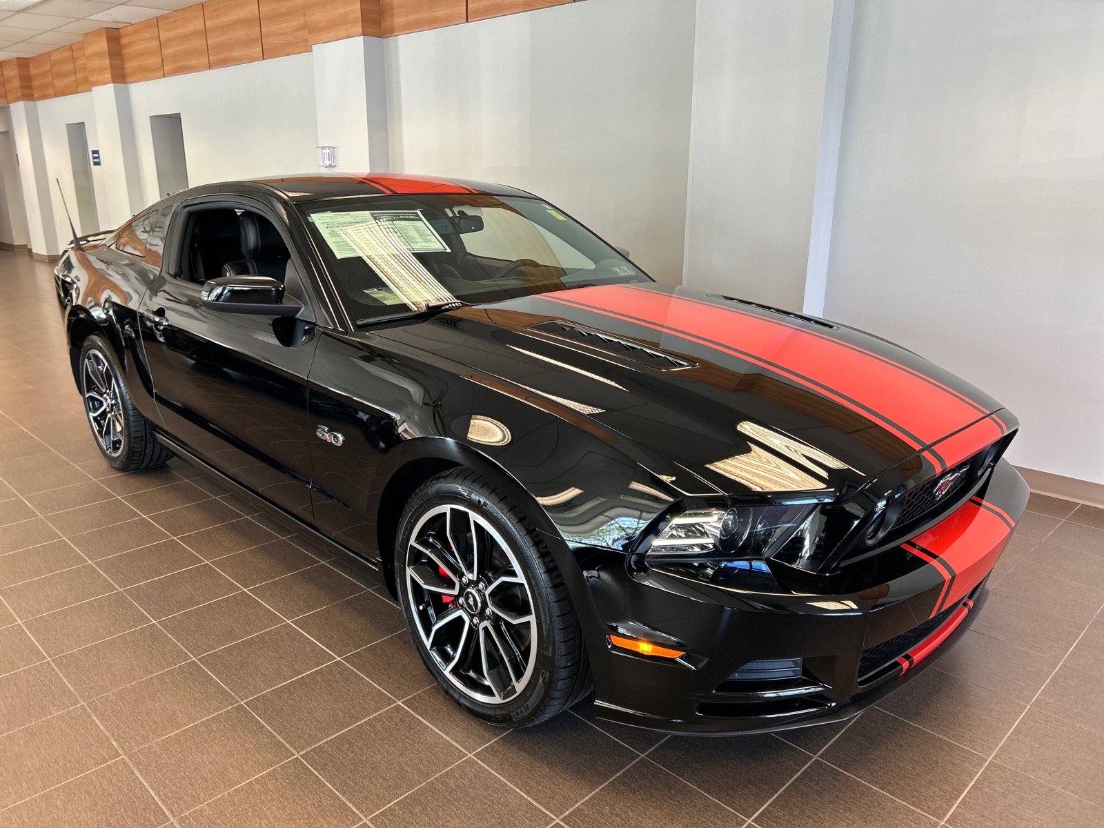 Used 2014 Ford Mustang GT Premium RWD image 15