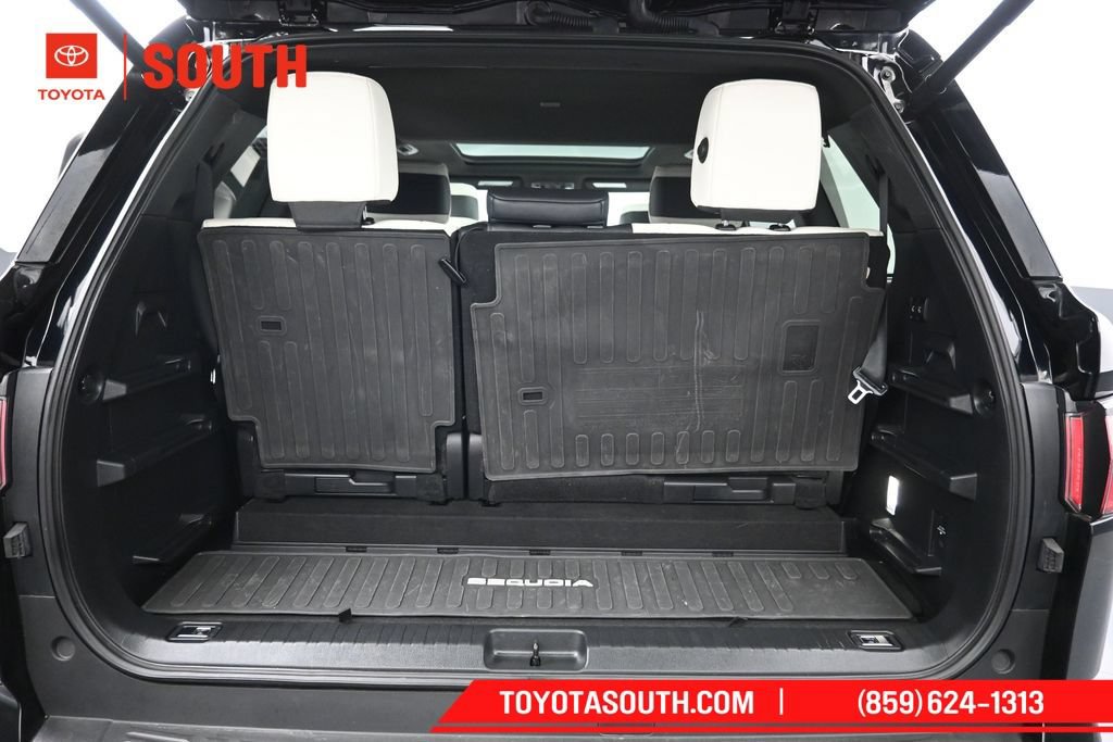 Used 2024 Toyota Sequoia Capstone AWD/4WD image 35