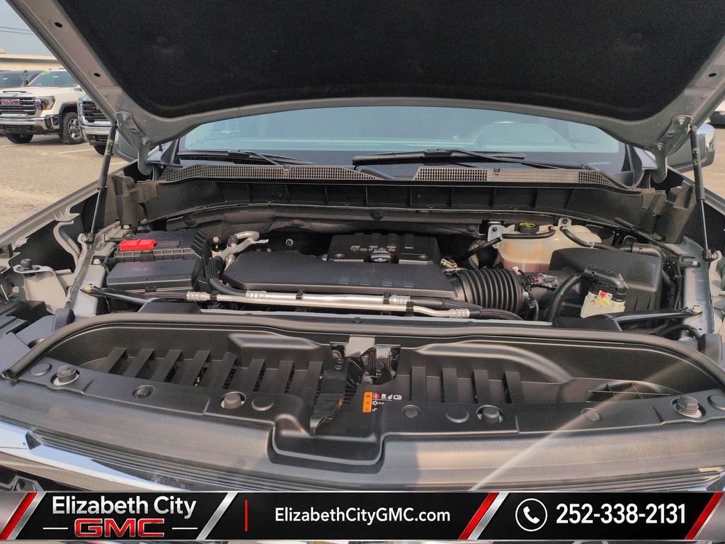 Used 2024 Chevrolet Silverado 1500 LT AWD/4WD image 24