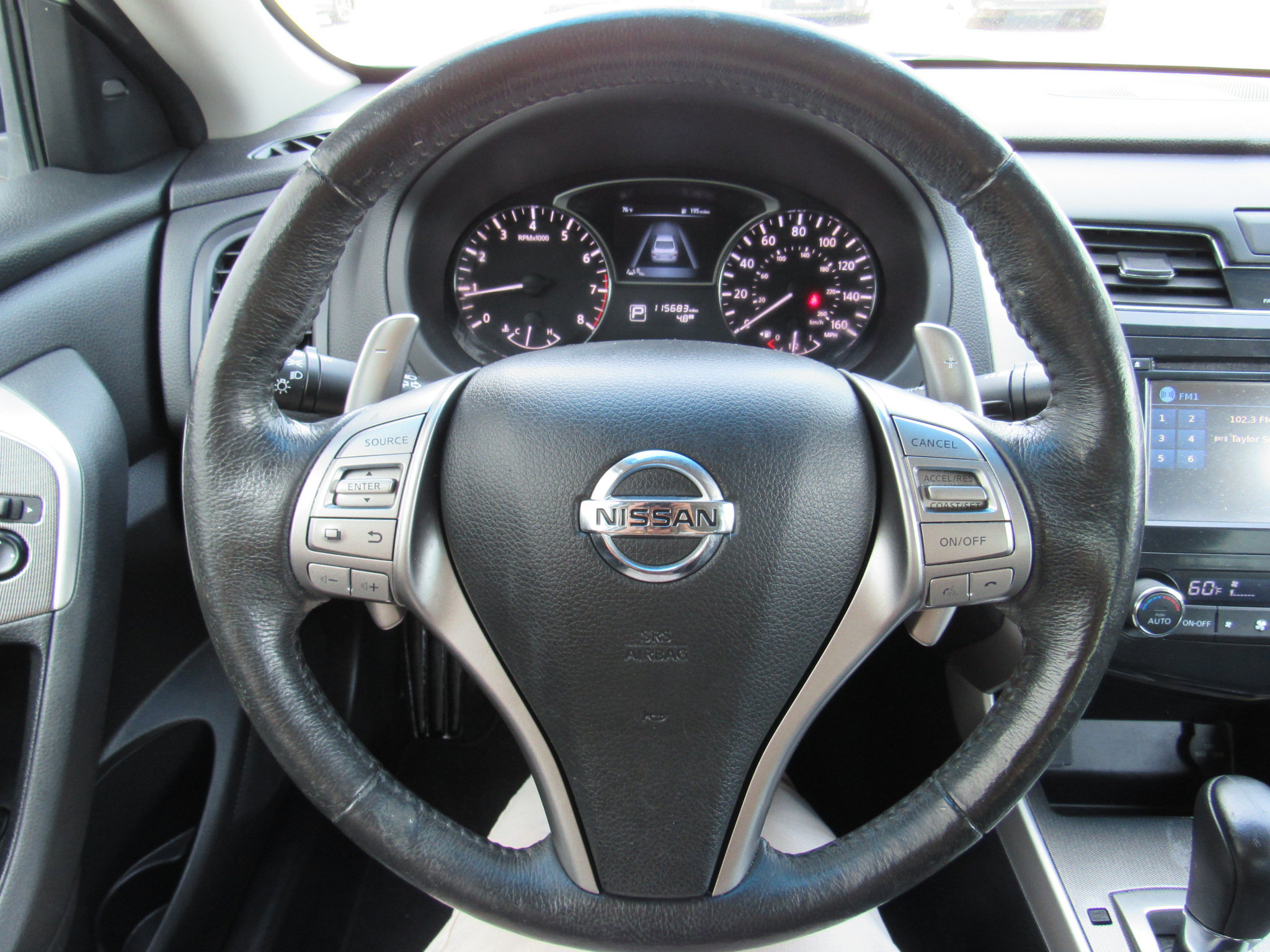 Used 2015 Nissan Altima 3.5 SL FWD image 16