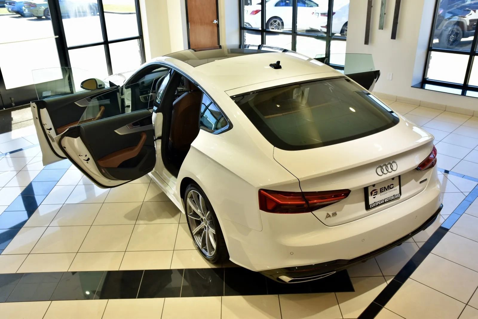 Used 2025 Audi A5 2.0T Premium Plus AWD/4WD image 8
