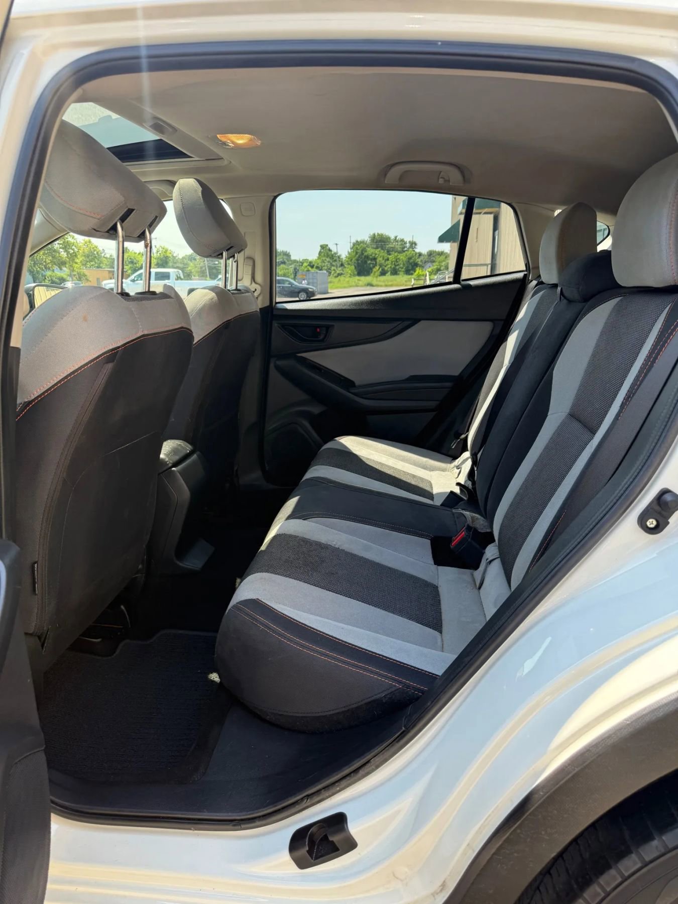 Used 2022 Subaru Crosstrek 2.0i Premium w/ Moonroof Package image 17