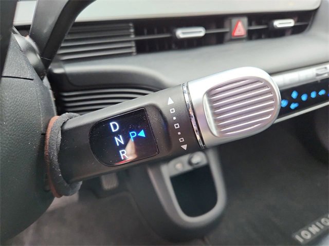 Used 2022 Hyundai Ioniq 5 SE image 24