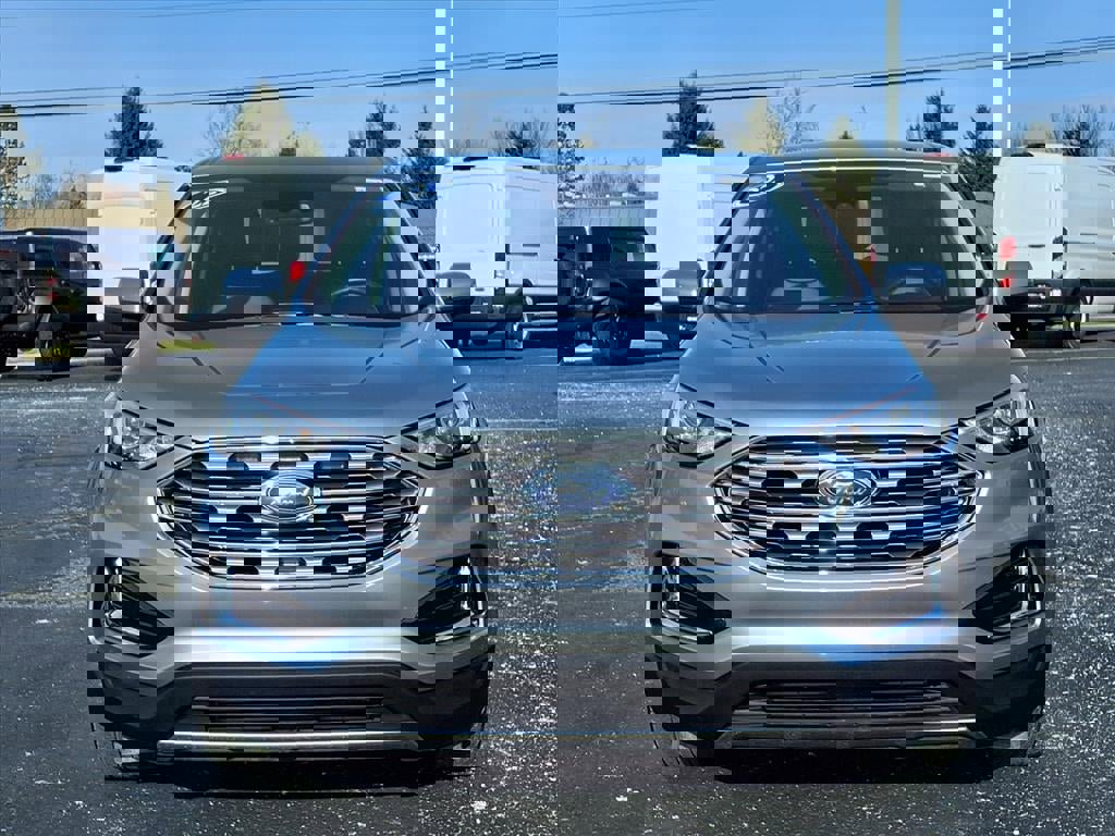 Used 2022 Ford Edge SEL image 2