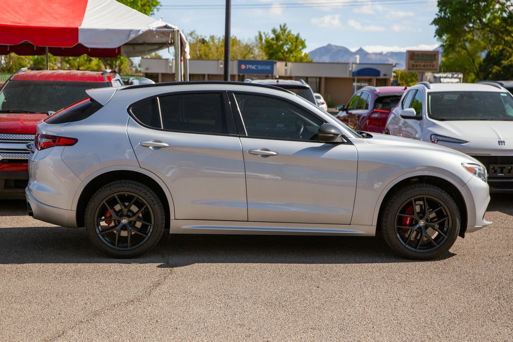 Used 2020 Alfa Romeo Stelvio Sport w/ Quick Order Package 22K Sport image 5