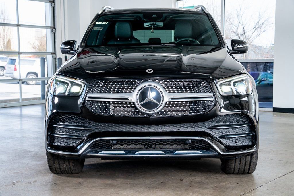 Used 2023 Mercedes-Benz GLE 350 4MATIC w/ AMG Line Exterior image 3