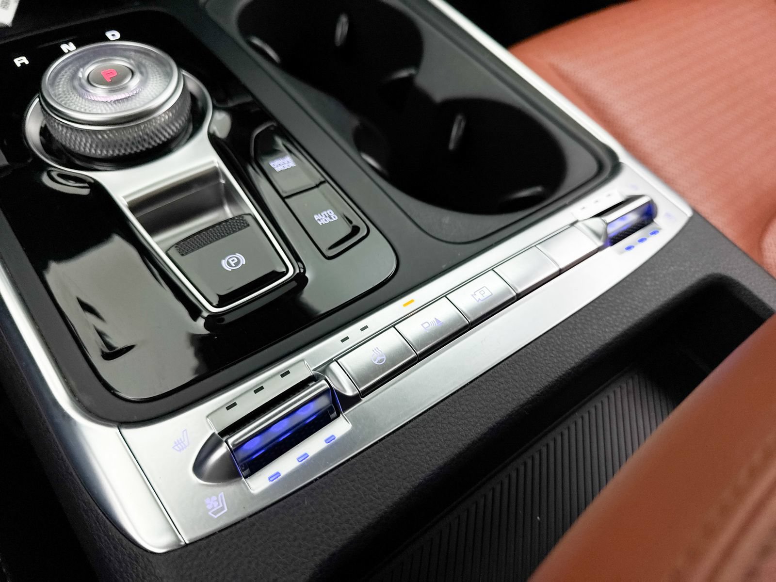 Used 2026 Kia Carnival SX Prestige FWD image 30