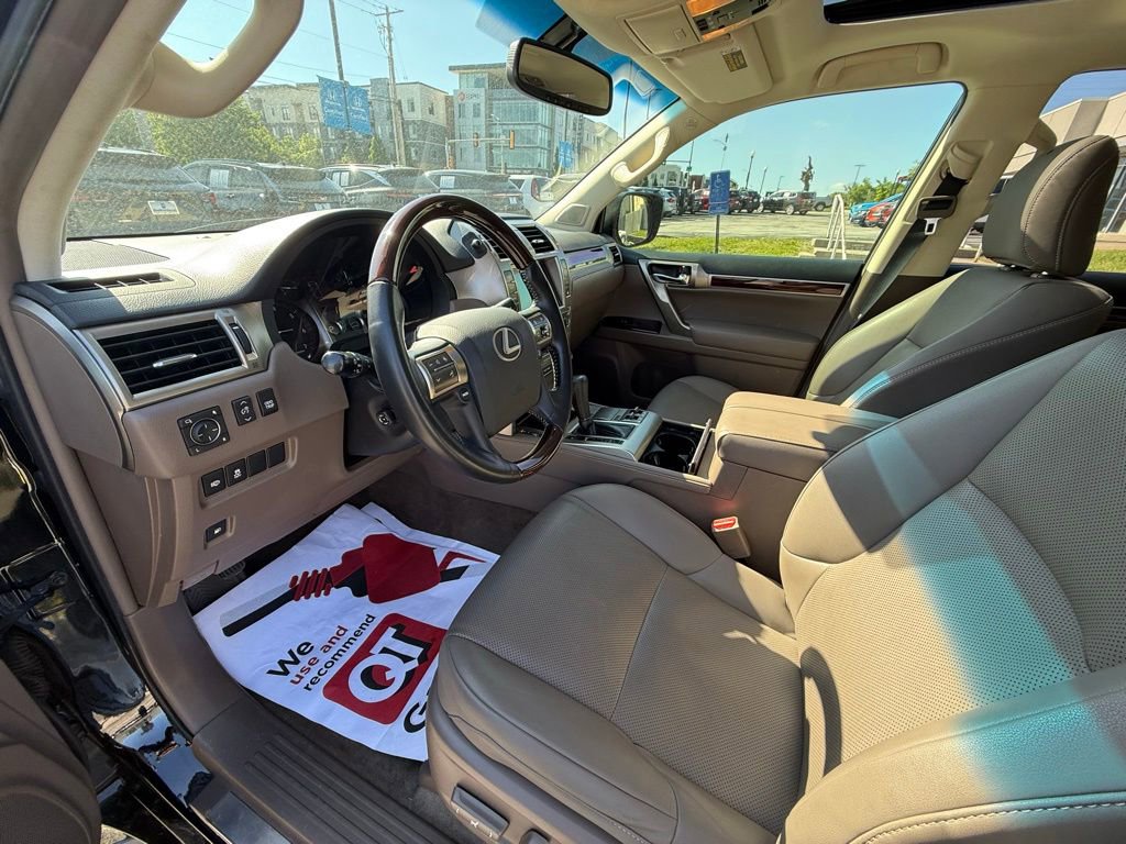 Used 2019 Lexus GX 460 Premium AWD/4WD image 38