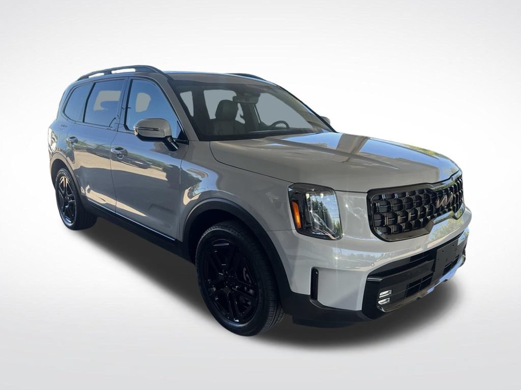 Certified 2025 Kia Telluride SX X-Line AWD/4WD image 3