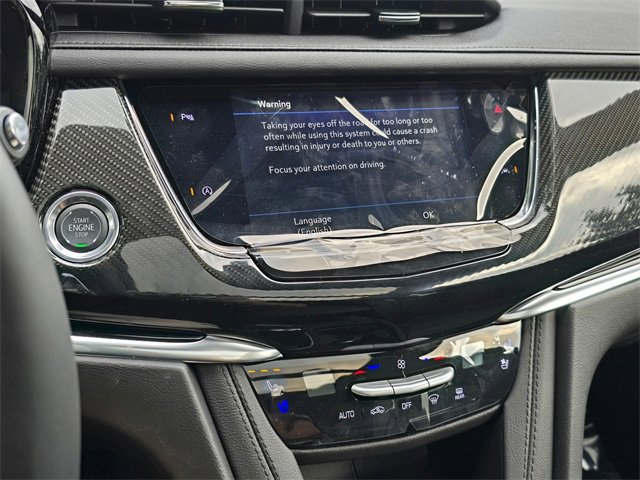 New 2025 Cadillac XT6 Sport image 25