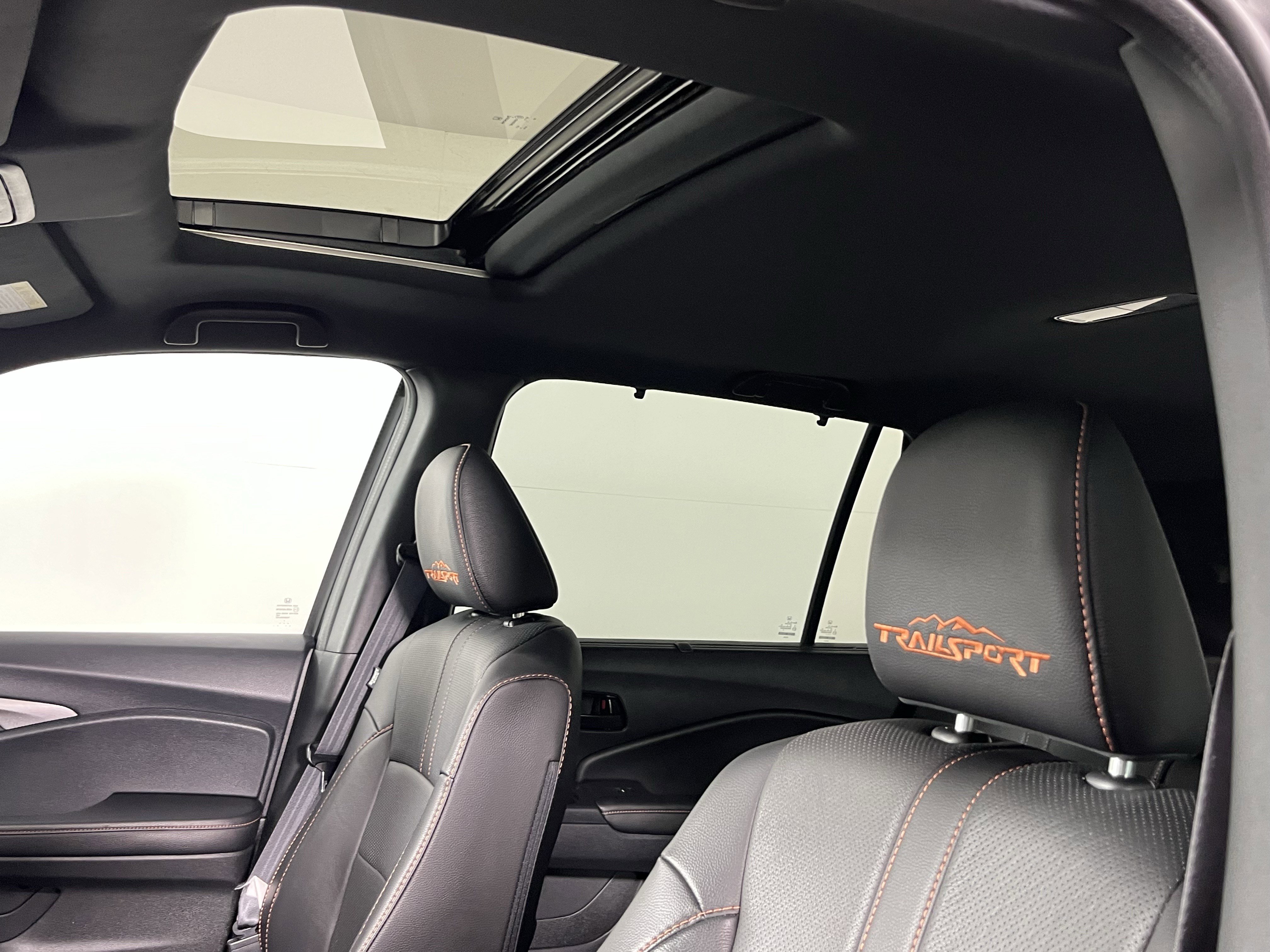 Used 2022 Honda Passport TrailSport image 19