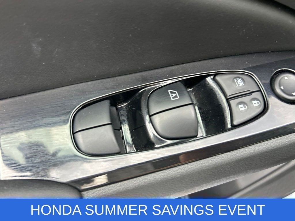 Used 2024 Nissan Altima 2.5 SR w/ SR Premium Package FWD image 20