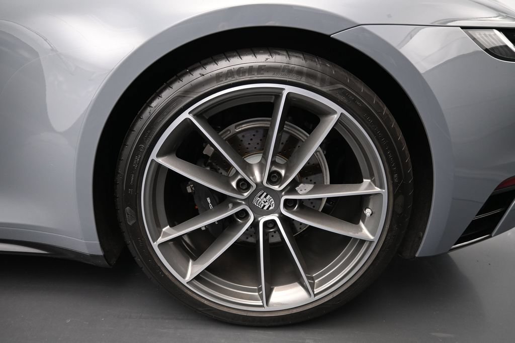 Certified 2024 Porsche 911 Carrera RWD image 26