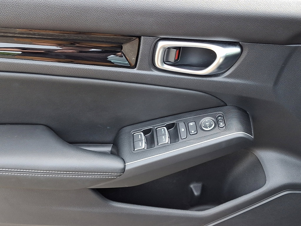 Used 2022 Honda Civic Sport Touring image 23