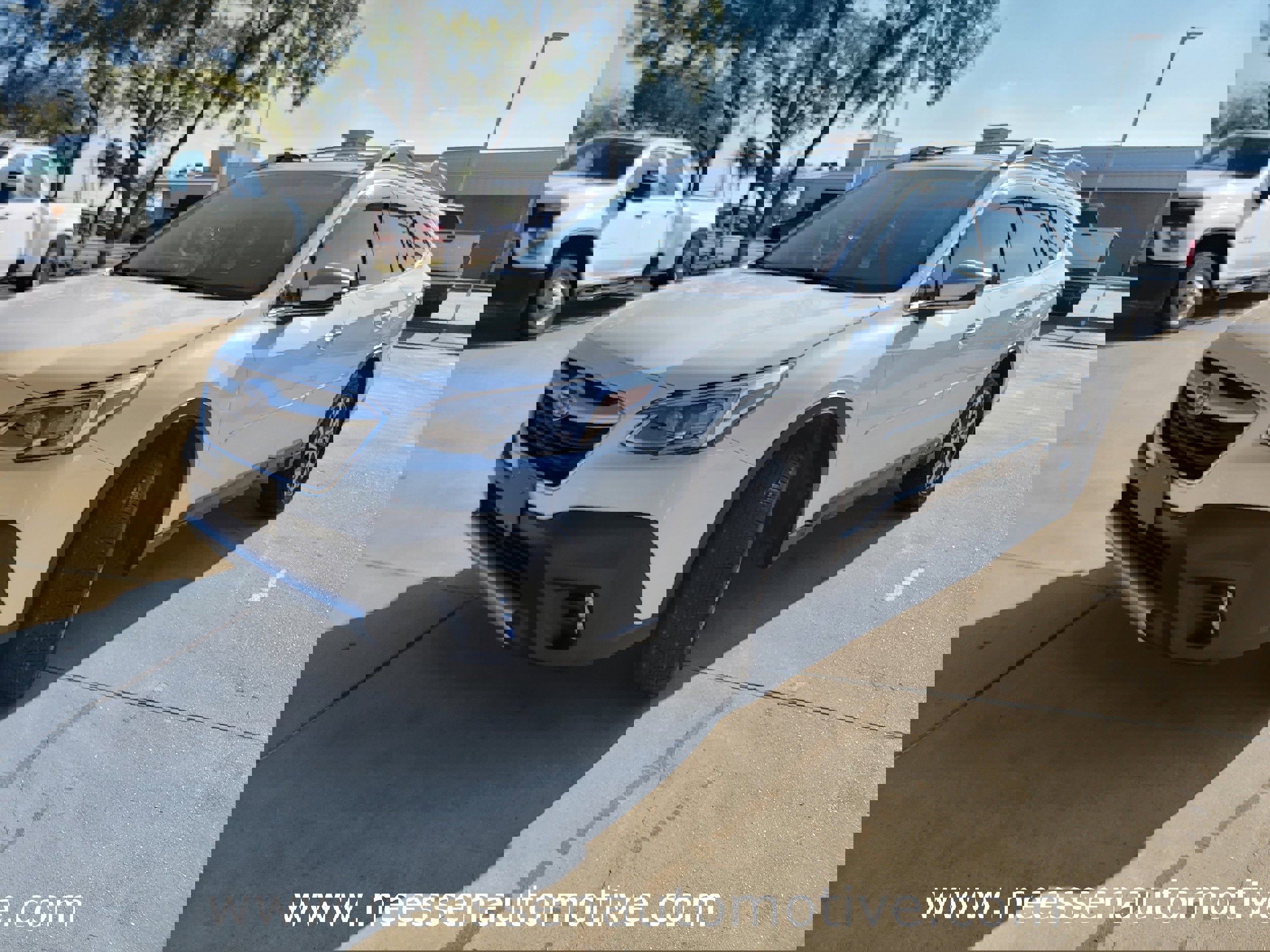 Used 2021 Subaru Outback Touring w/ Popular Package #2 image 3