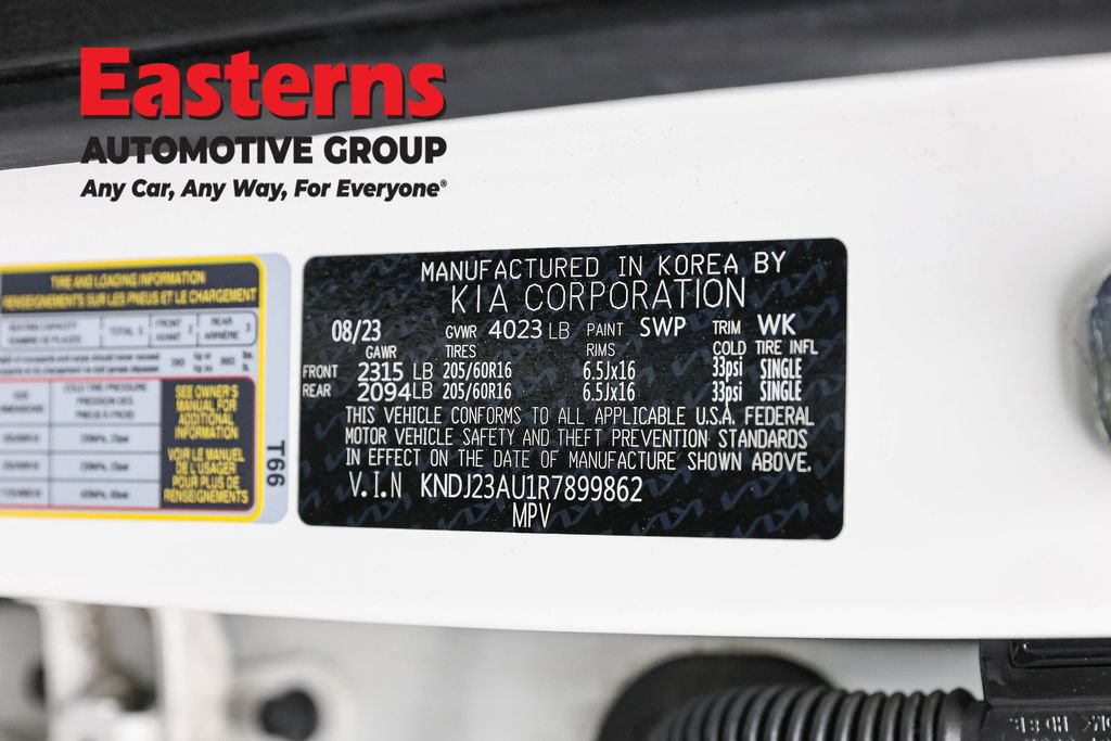 Used 2024 Kia Soul LX w/ Option Group 015 FWD image 34