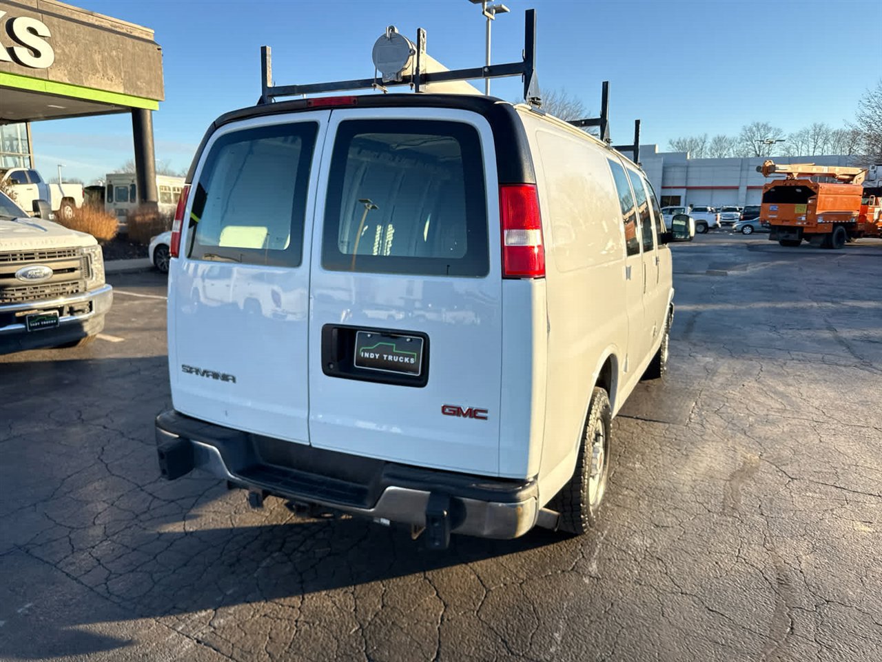 Used 2017 GMC Savana 2500 image 6