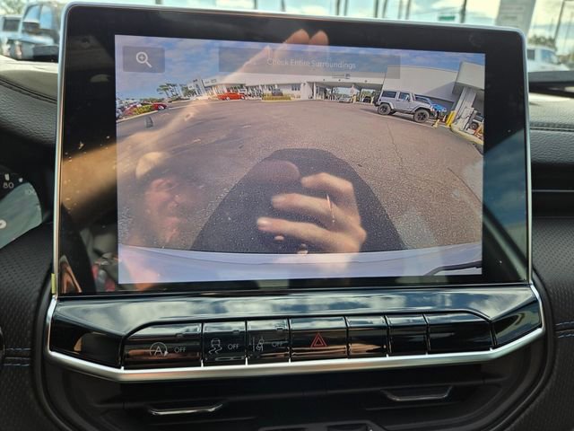 Used 2026 Jeep Compass Latitude image 22