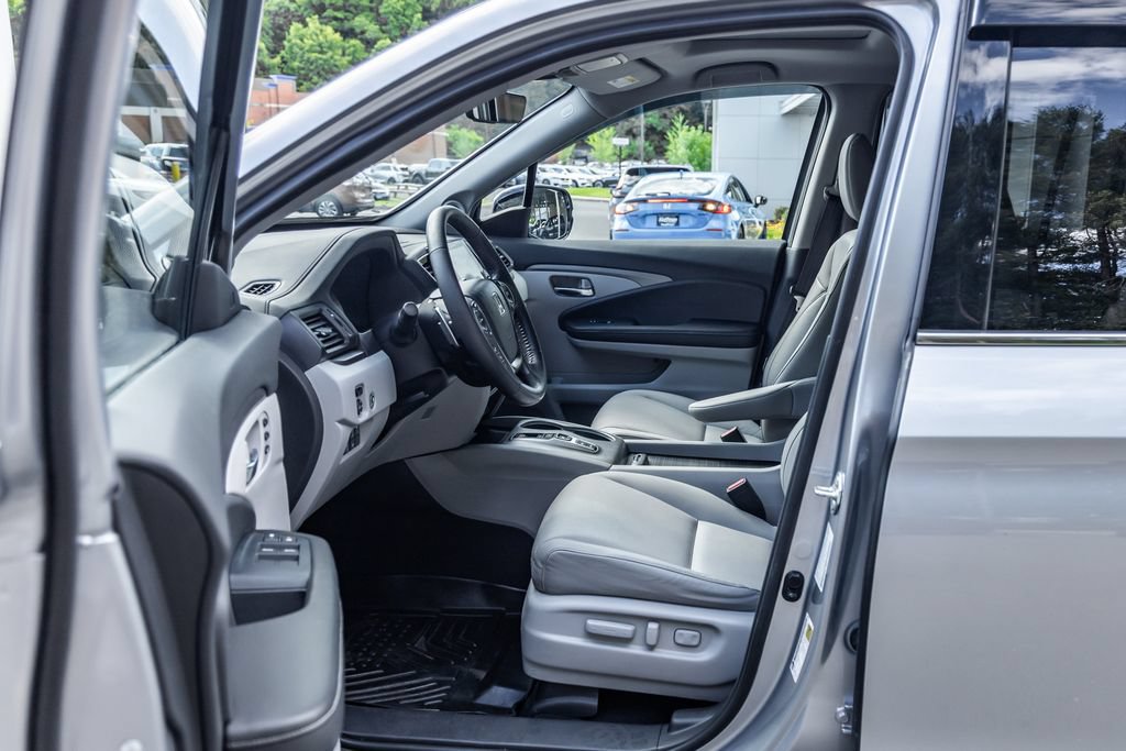 Used 2021 Honda Ridgeline RTL-E image 26
