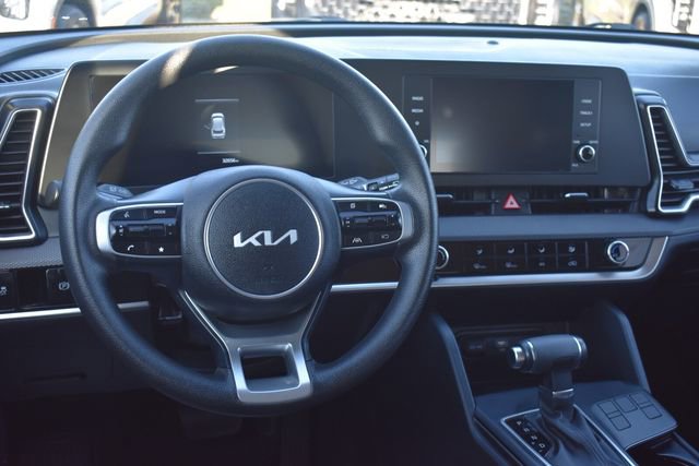 Certified 2025 Kia Sportage LX image 18
