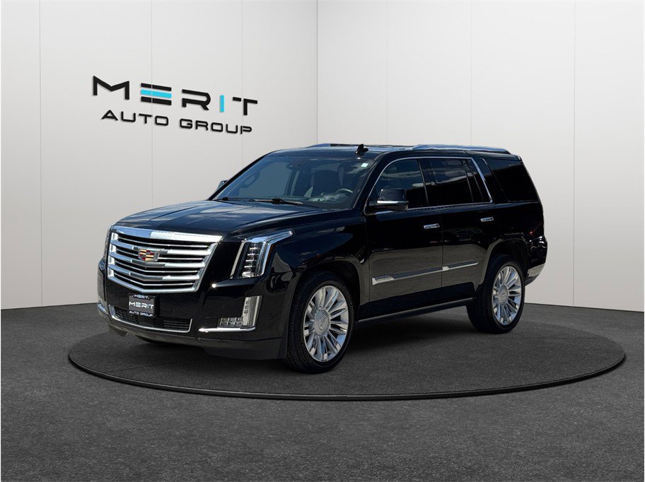 Used 2020 Cadillac Escalade Platinum AWD/4WD image 4
