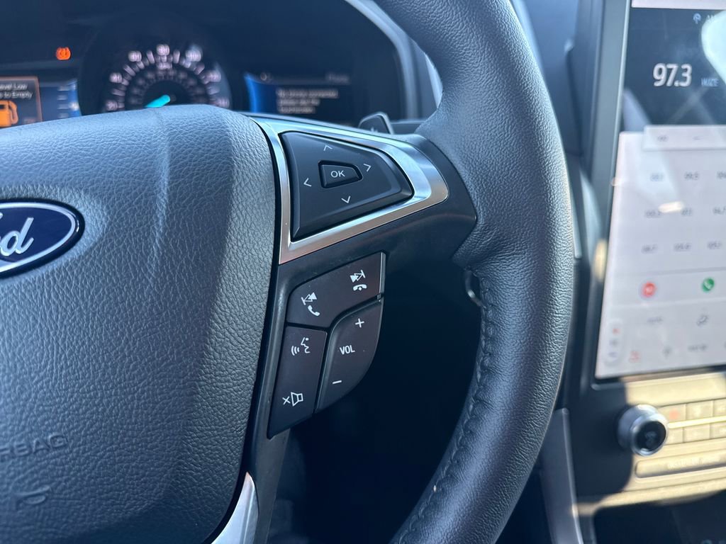 Used 2024 Ford Edge SEL w/ Convenience Package image 33