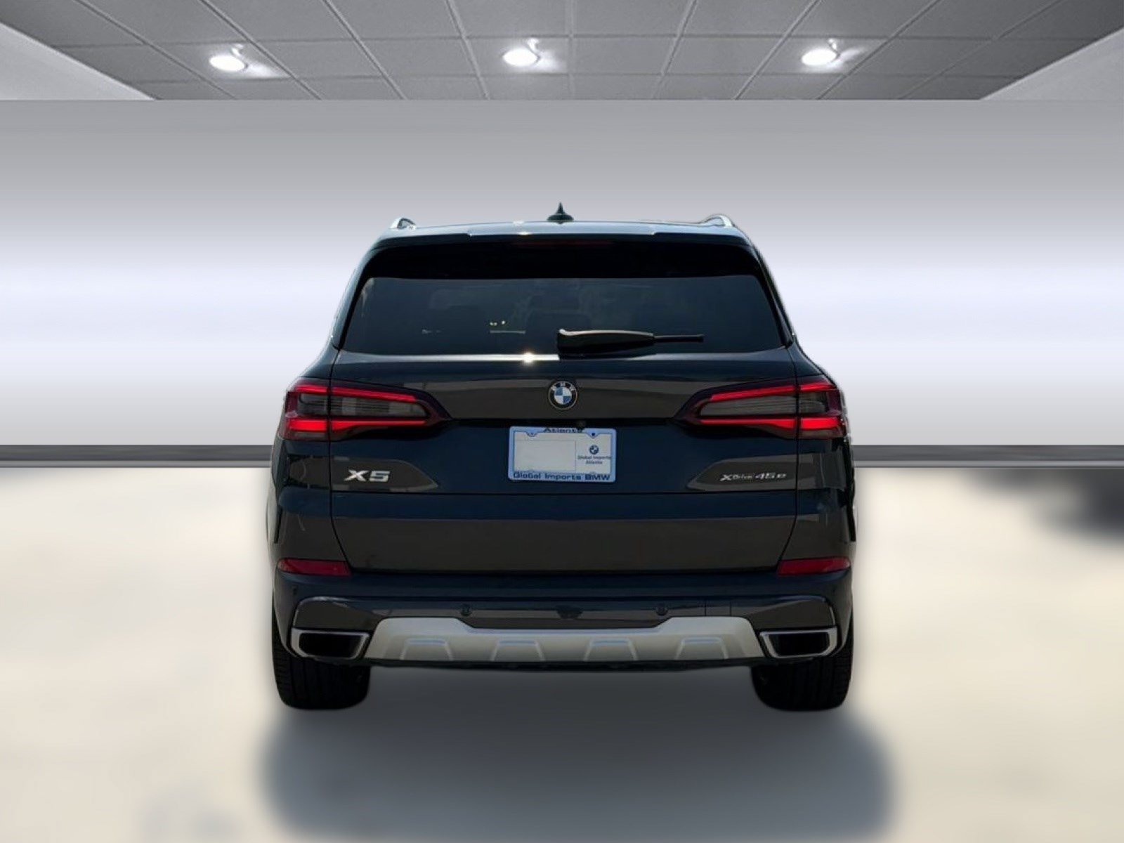 Used 2021 BMW X5 xDrive45e w/ Parking Assistance Package AWD/4WD image 10