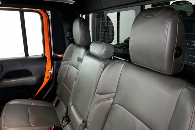 Used 2025 Jeep Gladiator Mojave image 20