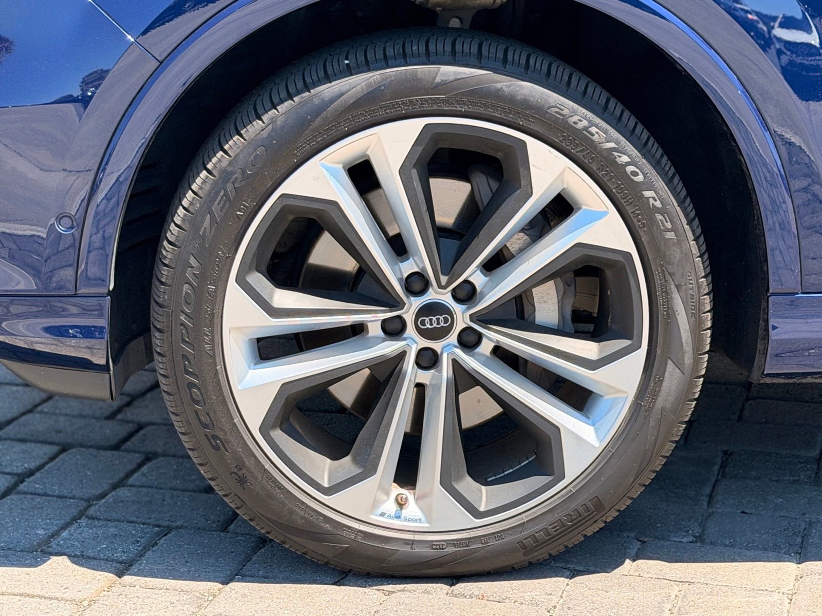 Used 2020 Audi Q7 3.0T Premium Plus AWD/4WD image 13
