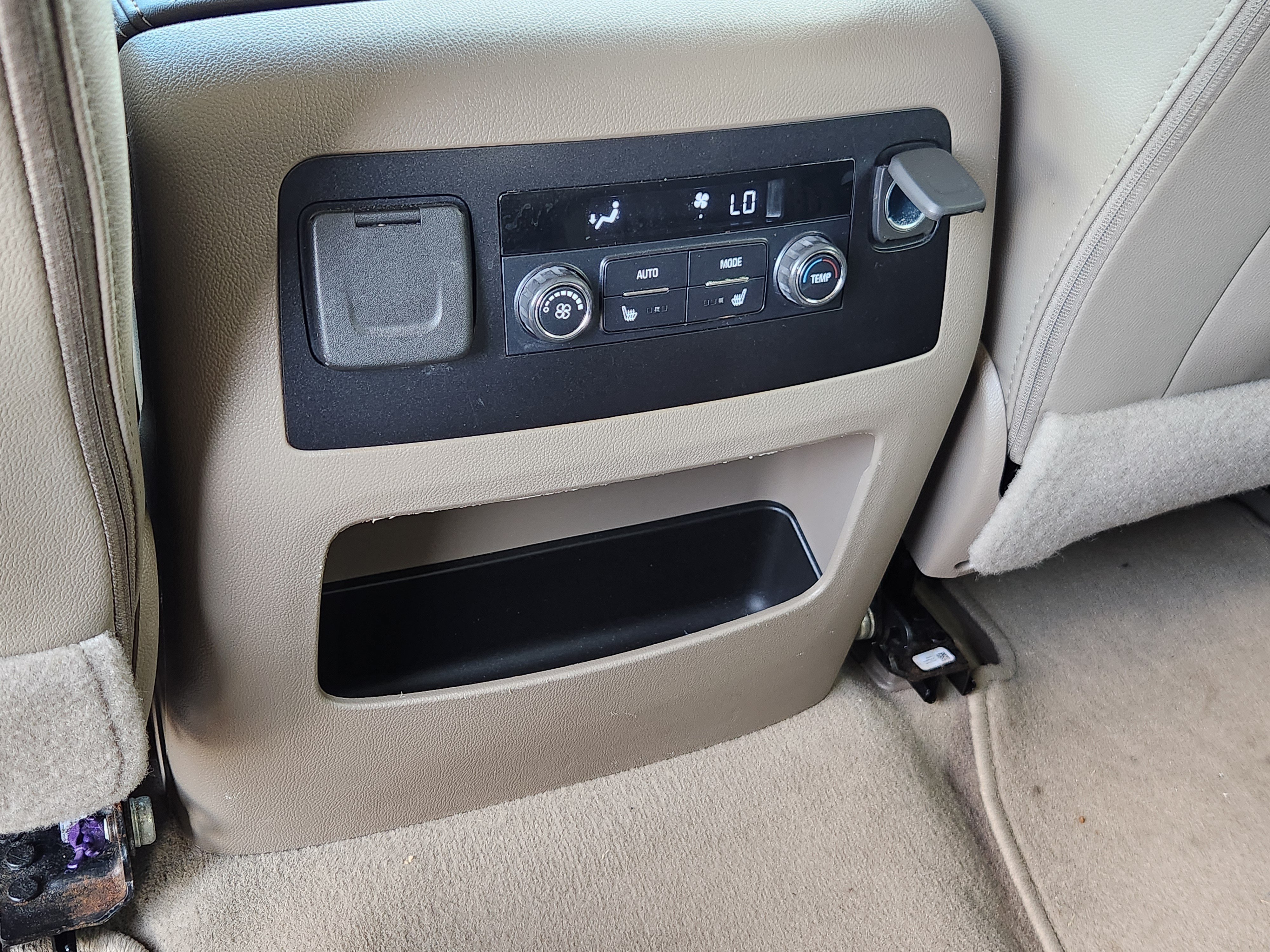 Used 2019 Chevrolet Tahoe Premier w/ Max Trailering Package RWD image 30