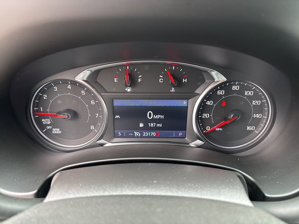 Used 2024 GMC Terrain SLT image 19