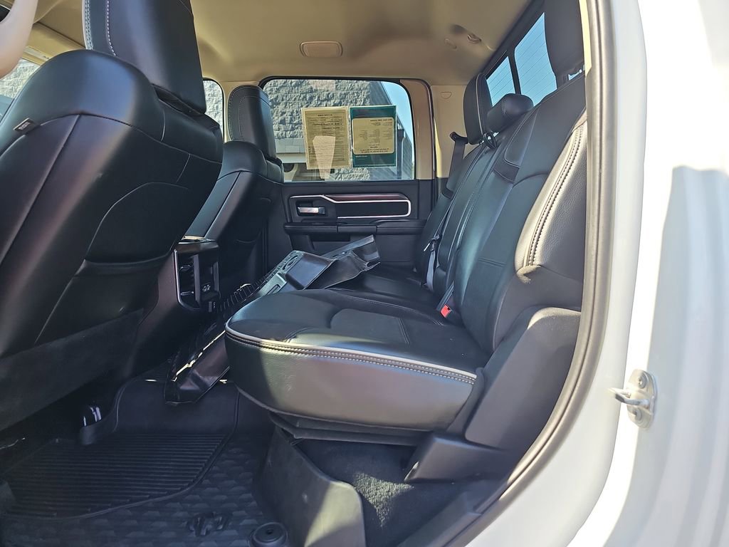Used 2022 RAM 2500 Laramie w/ Snow Chief Group AWD/4WD image 15