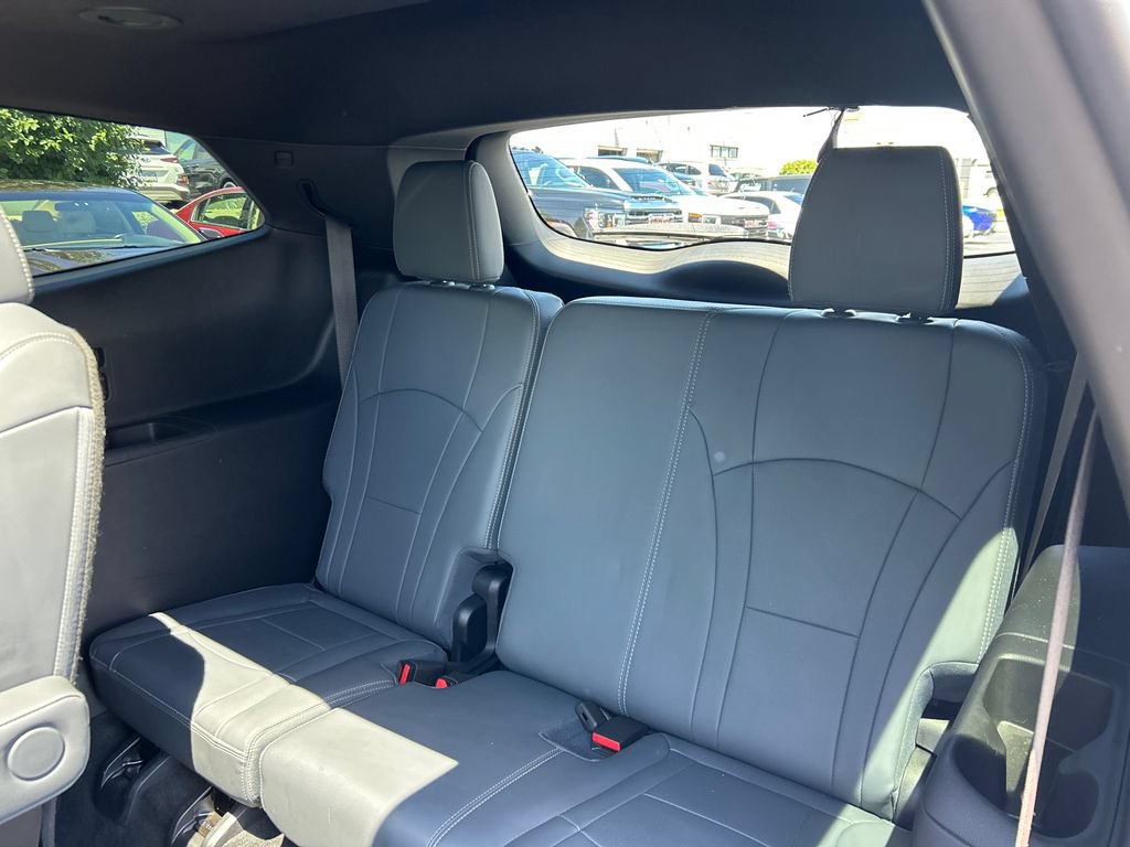 Certified 2023 Buick Enclave Essence w/ Experience Buick Package FWD image 35