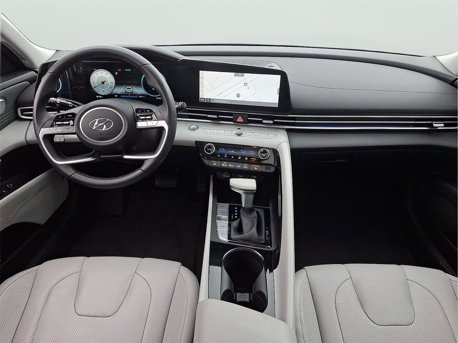 Certified 2023 Hyundai Elantra Limited image 11