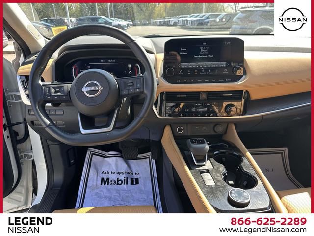 Used 2023 Nissan Rogue Platinum w/ Platinum Premium Package image 18