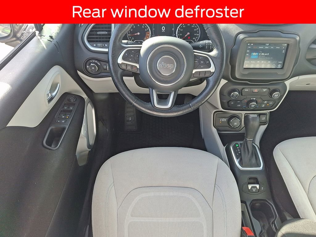 Used 2020 Jeep Renegade Latitude w/ Cold Weather Group image 11