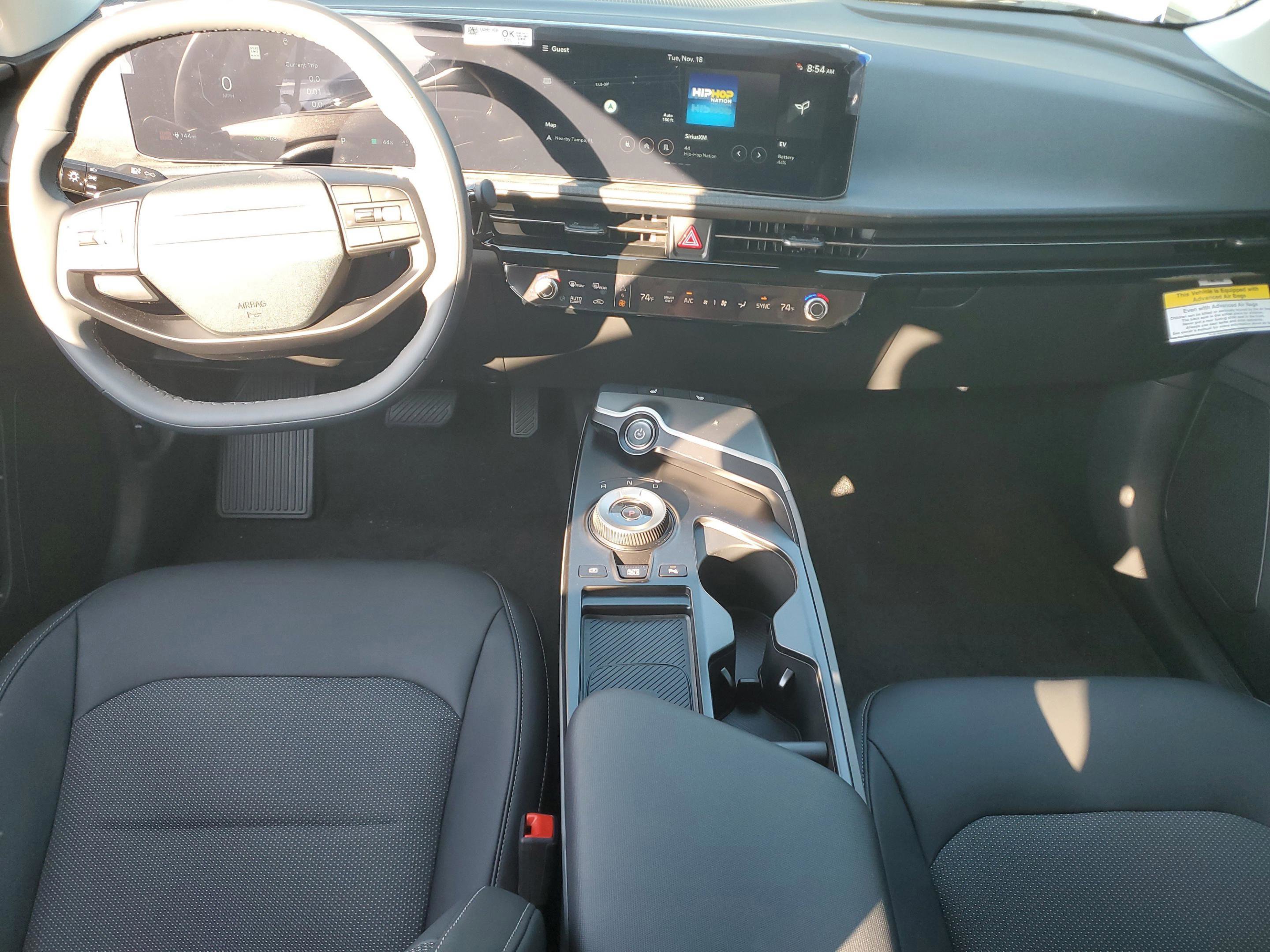 New 2025 Kia EV6 Light w/ Light LR Technology Package image 22