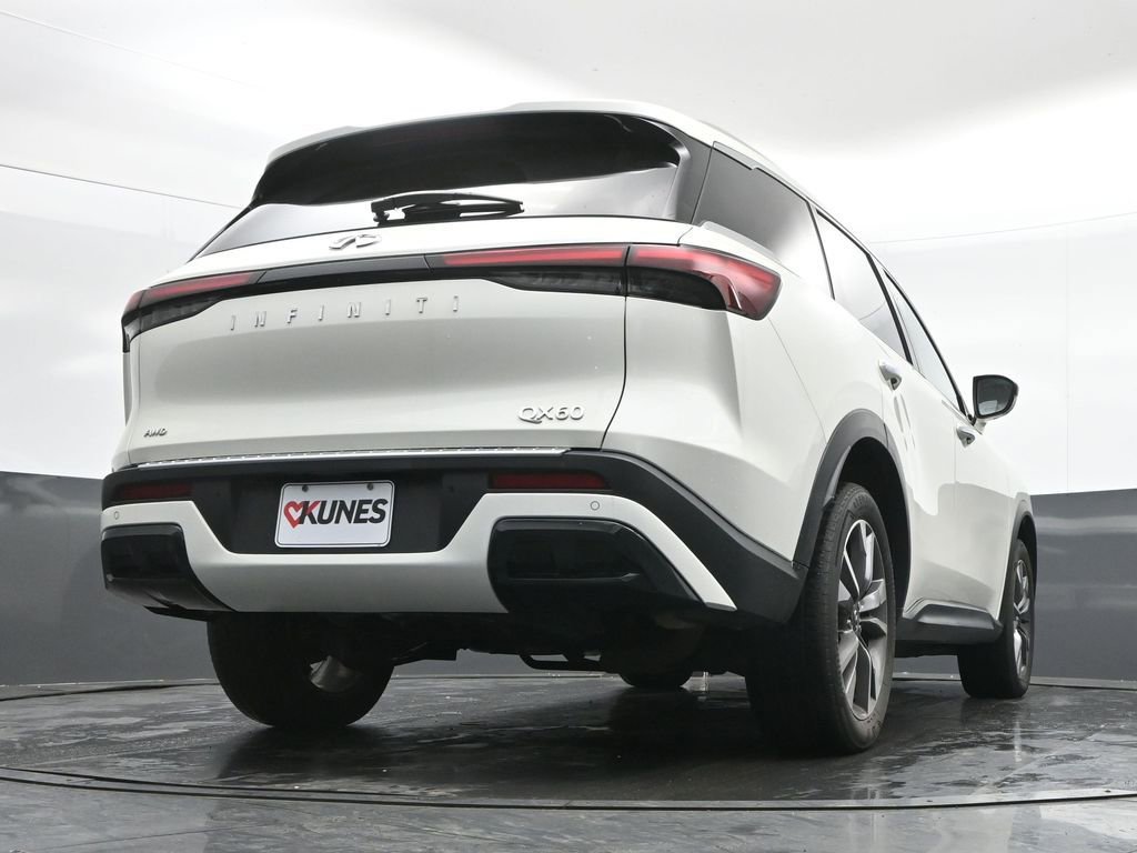 Used 2023 INFINITI QX60 Luxe image 43