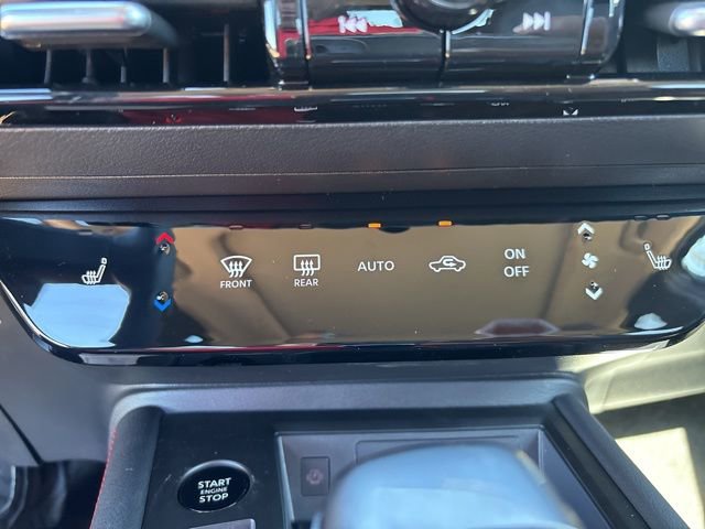 New 2026 Nissan Kicks SR w/ SR Premium Package image 17