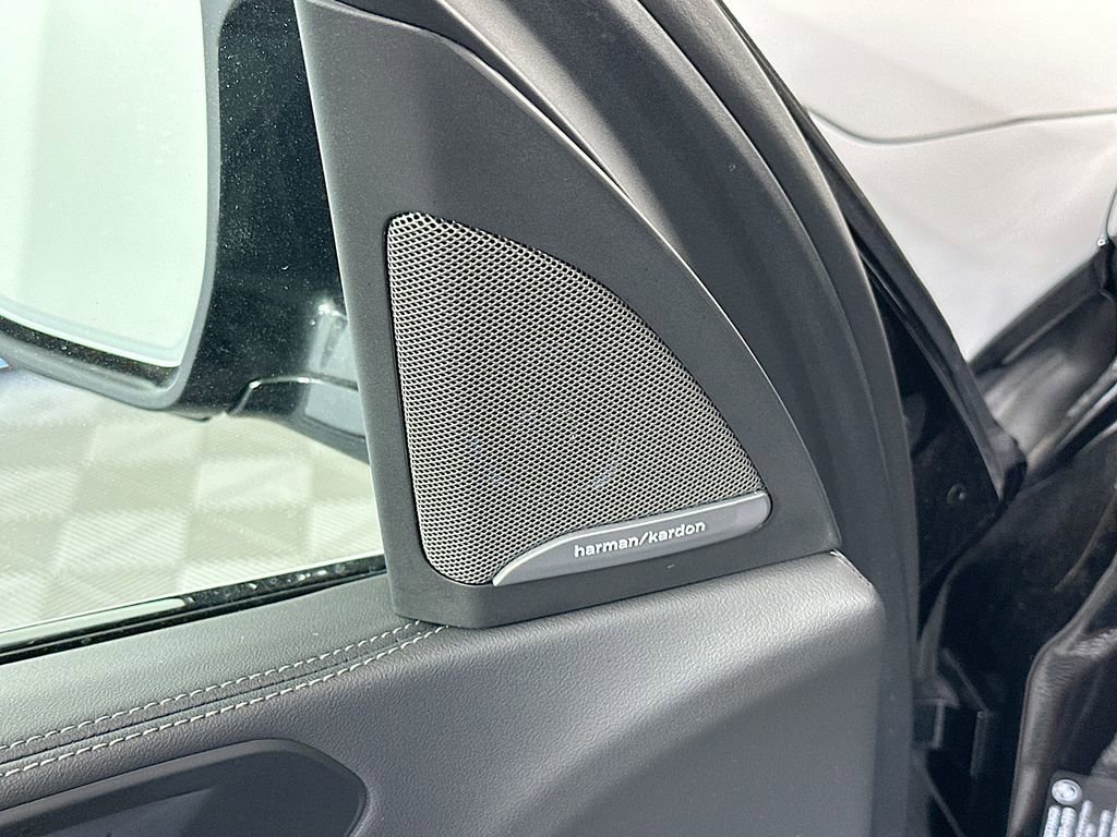 Used 2025 BMW X5 M60i image 24