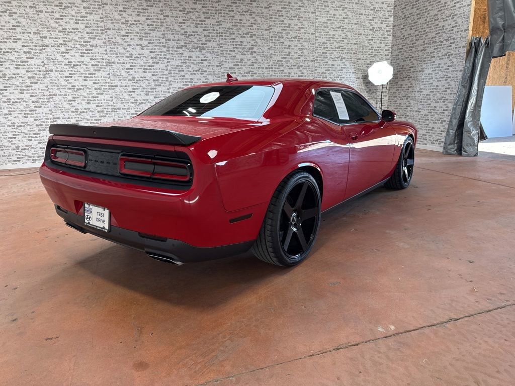 Used 2016 Dodge Challenger R/T Scat Pack w/ Leather Interior Group image 7