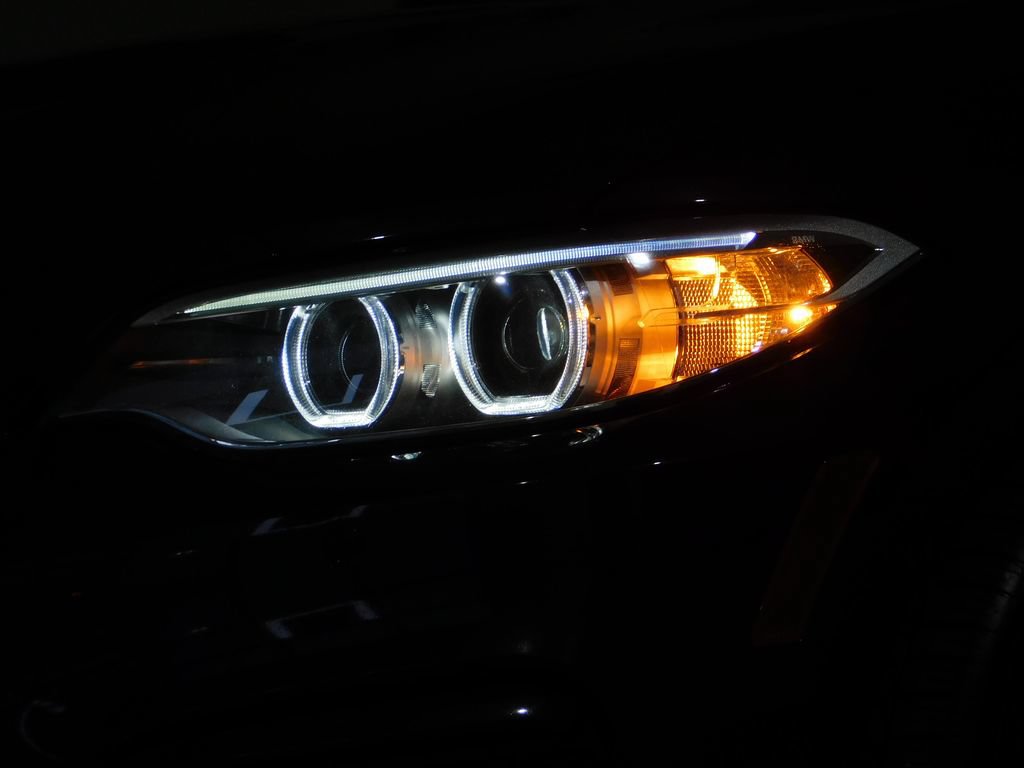 Used 2016 BMW 228i xDrive Coupe AWD/4WD image 16