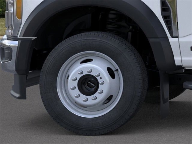 New 2026 Ford F550 image 19