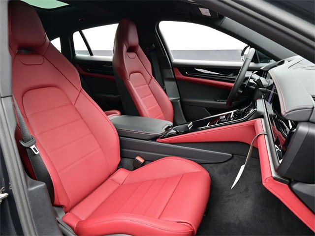 New 2026 Porsche Panamera image 18
