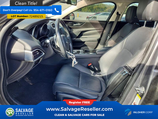 Used 2017 Jaguar XE Premium image 9