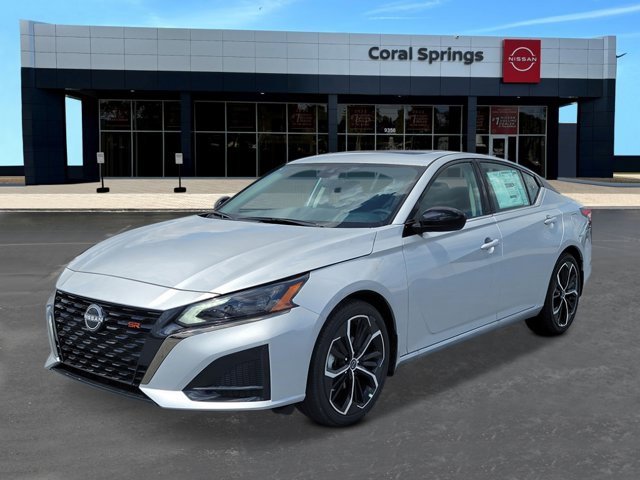 New 2025 Nissan Altima 2.5 SR w/ SR Premium Package