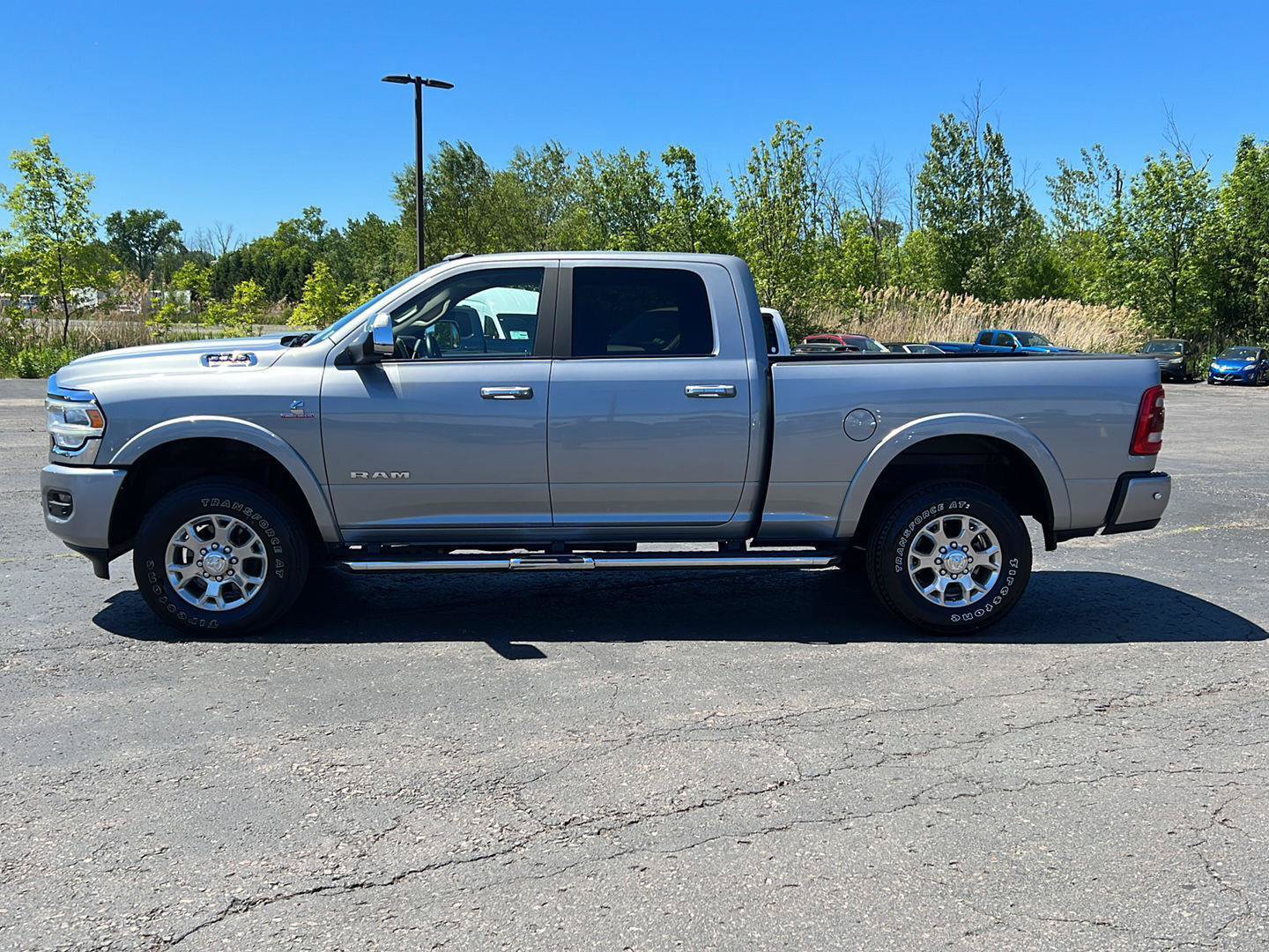 Used 2022 RAM 3500 Laramie AWD/4WD image 16